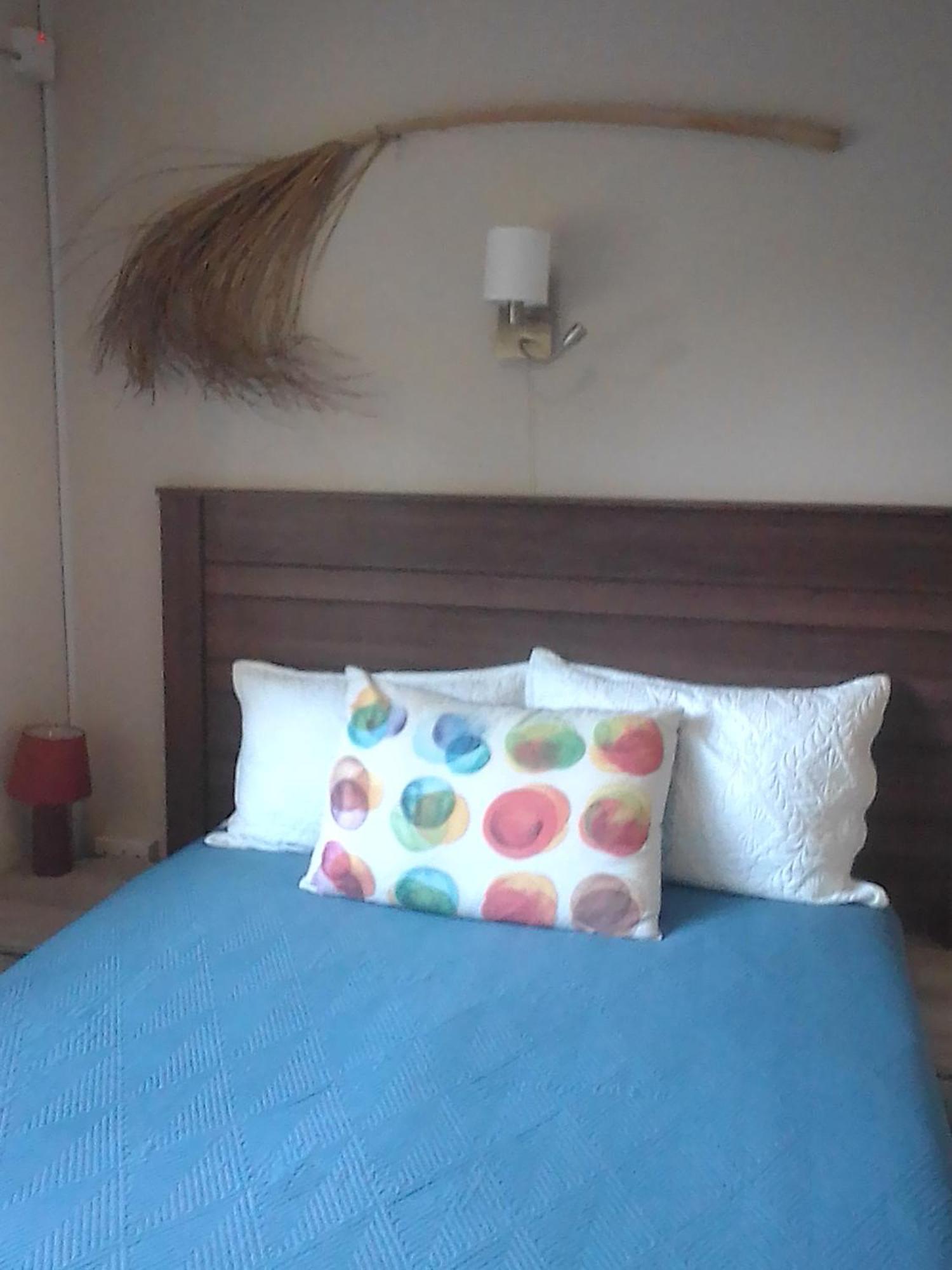 Birdville Bnb Guest House Gaborone Esterno foto